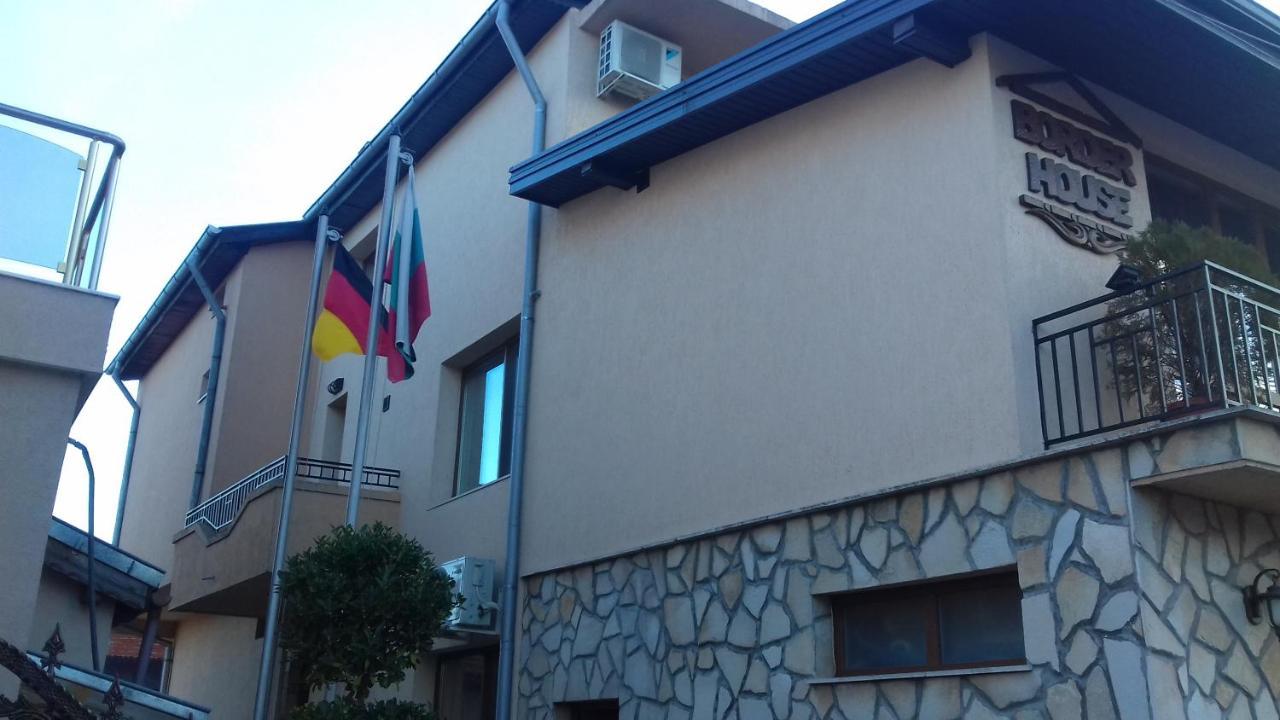 ホテルBorder House スヴィレングラッド エクステリア 写真